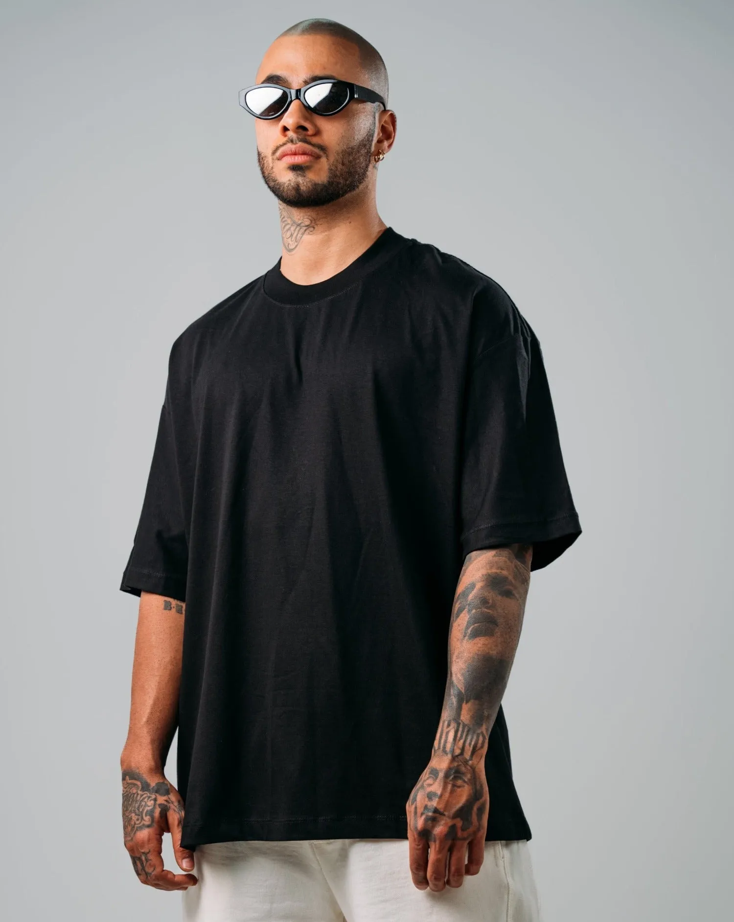 3 Camisetas Para Hombre Oversize Básicas - Negra y Blanca
