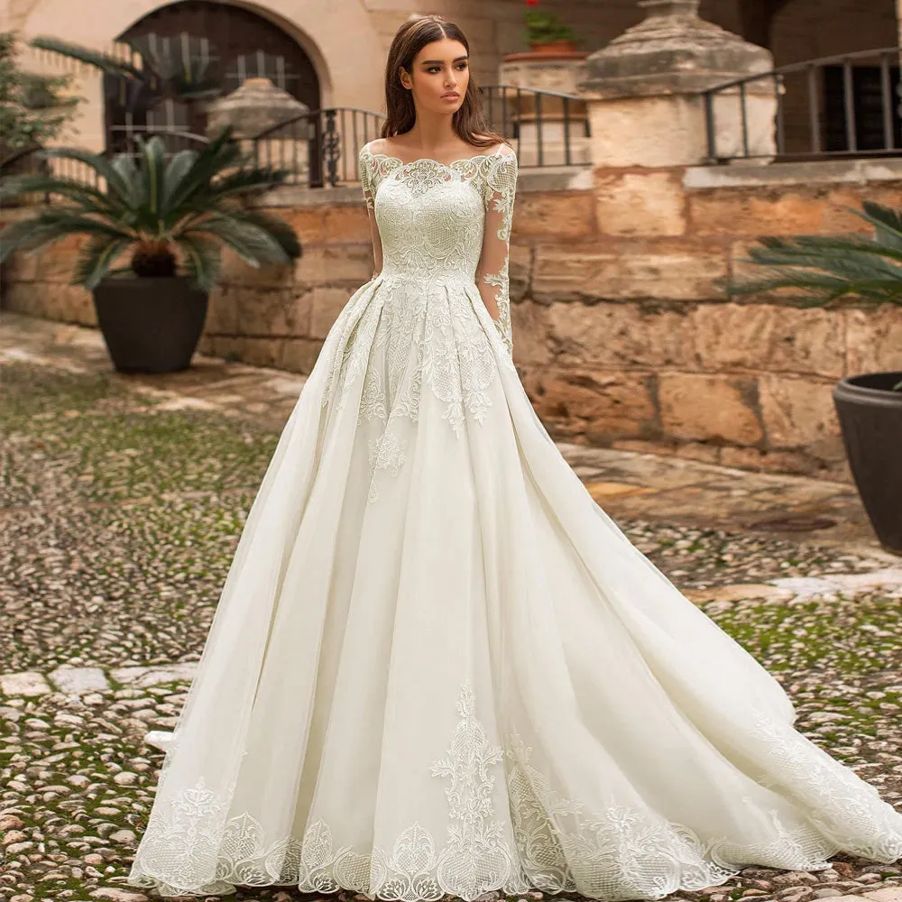 Long Sleeve Boat Neck A-Line Vintage Wedding Dress Luxury Court Train